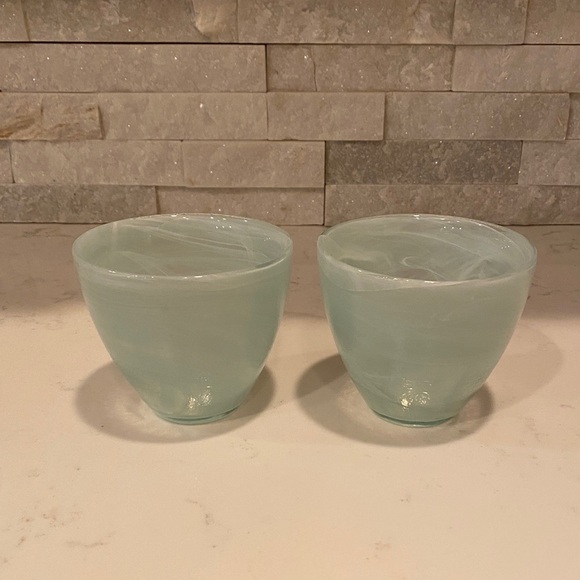 Eco Glass Recycled RARE Art Glass Bowl.  Made in Spain. White clear/Bluish Swirl - Picture 2 of 4